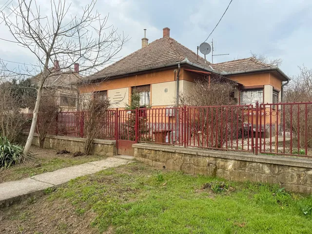 Eladó ház Rétság 135 nm