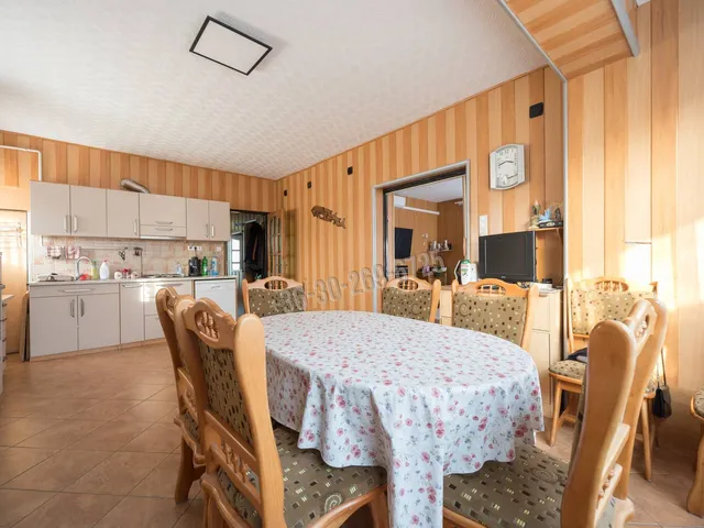 Eladó ház Drégelypalánk, Fő út 170 nm