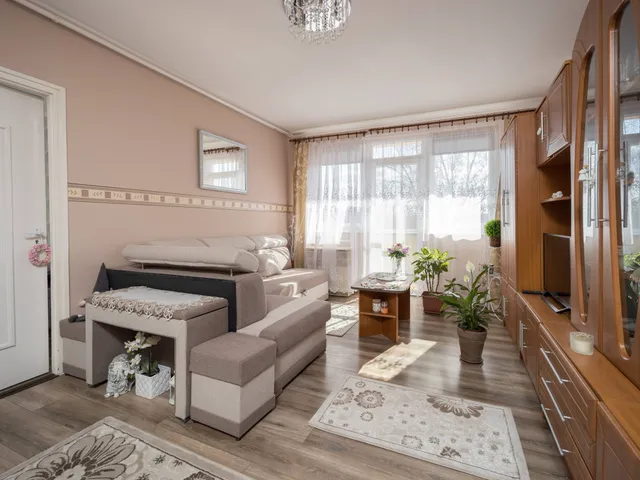 Eladó lakás Rétság, Rákóczi út 60 nm