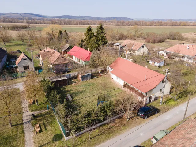 Eladó ház Ipolytölgyes 93 nm