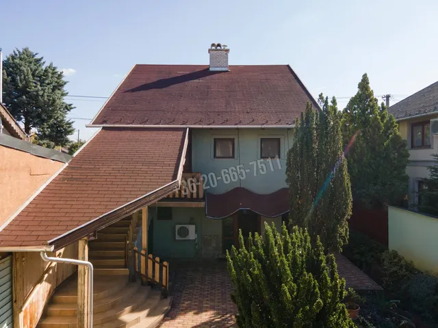 Eladó ház Budapest XX. kerület, Pacsirtatelep 160 nm