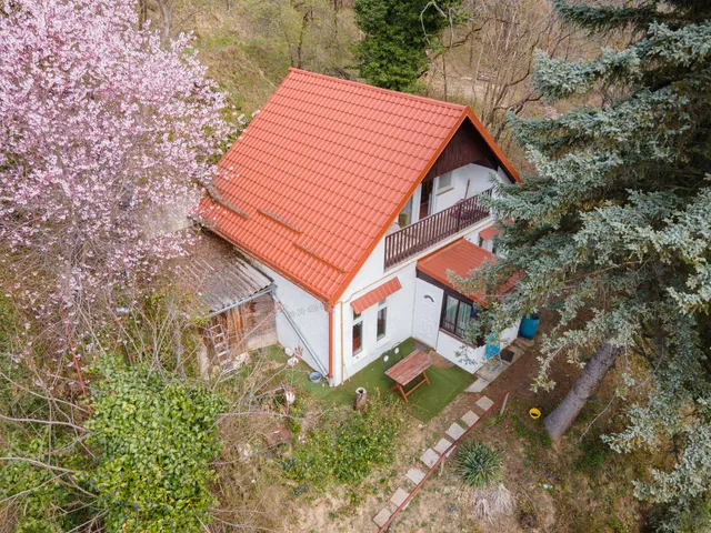 Eladó nyaraló Nagymaros, Mihályhegyi utca 83 nm
