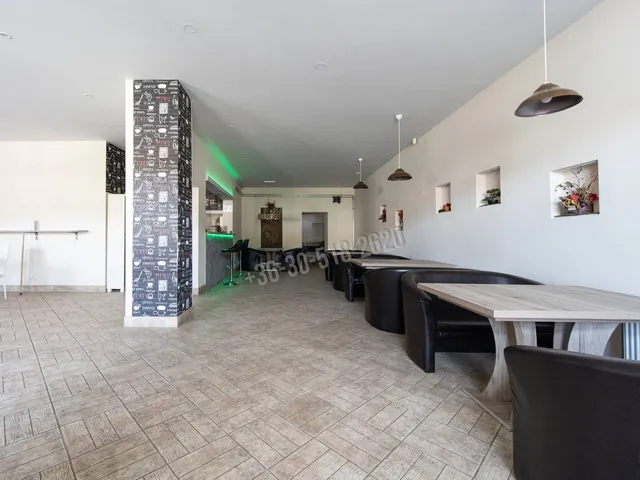 Eladó ház Patak 245 nm