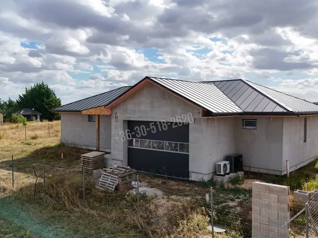Eladó ház Szár, Nyárfa utca 145 nm
