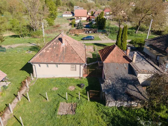 Eladó ház Szanda, Szandaváralja 72 nm