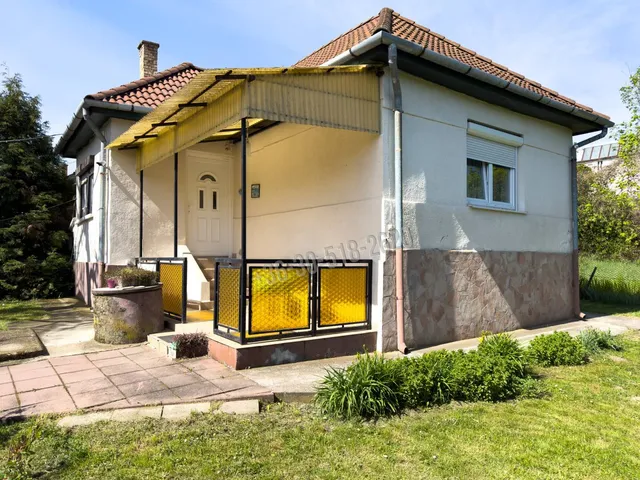 Eladó ház Nézsa, Szondi utca 72 nm