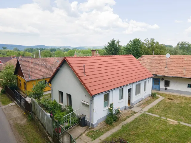 Eladó ház Drégelypalánk 43 nm