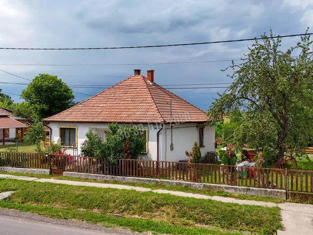 Eladó ház Tereske, Kossuth utca 75 nm