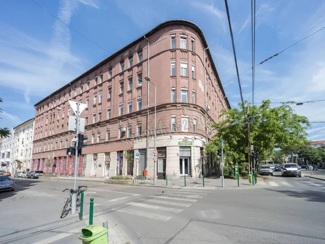 Eladó lakás Budapest VIII. kerület, Corvin negyed 70 nm
