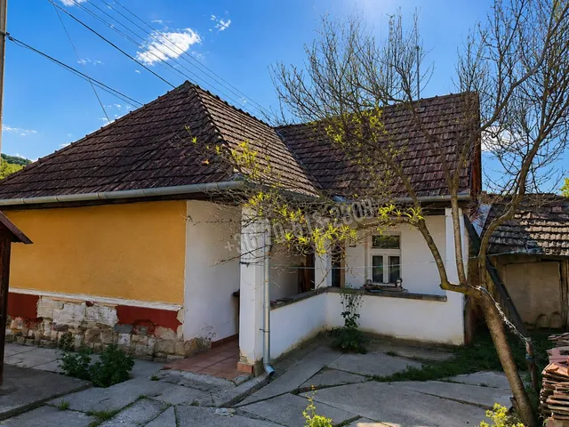 Eladó ház Kisecset, Petőfi utca 56 nm