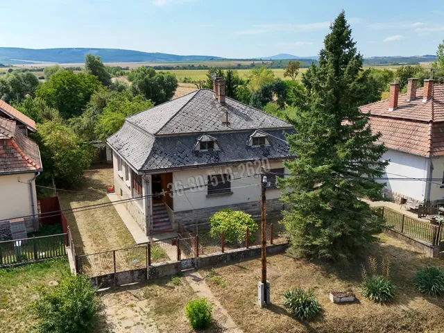 Eladó ház Szátok 113 nm