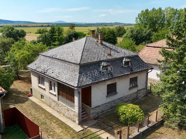 Eladó ház Szátok, Kossuth Lajos utca 113 nm