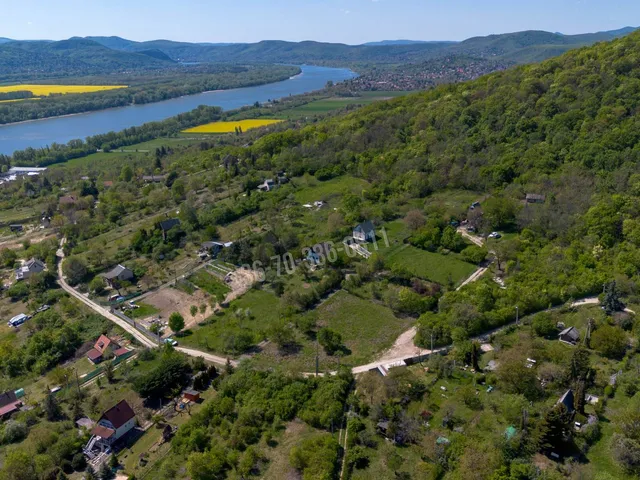 Eladó telek Vác, kecskéshegy utca 1604 nm