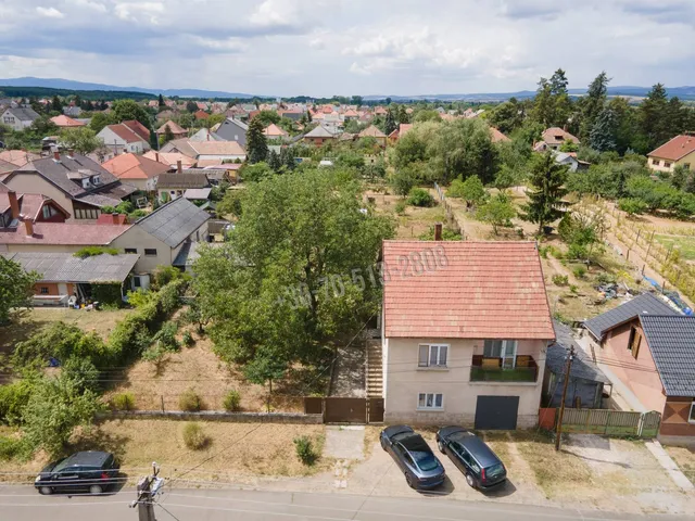 Eladó ház Balassagyarmat, Daróczi G. utca 72 nm