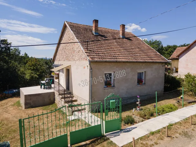 Eladó ház Szendehely 64 nm