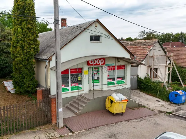 Eladó kereskedelmi és ipari ingatlan Szendehely 1 nm