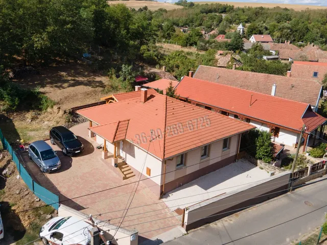 Eladó ház Csesztve 83 nm