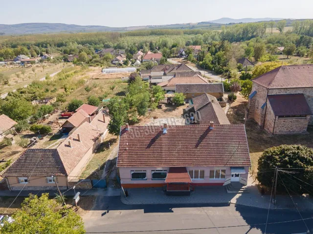 Eladó ház Tereske 176 nm