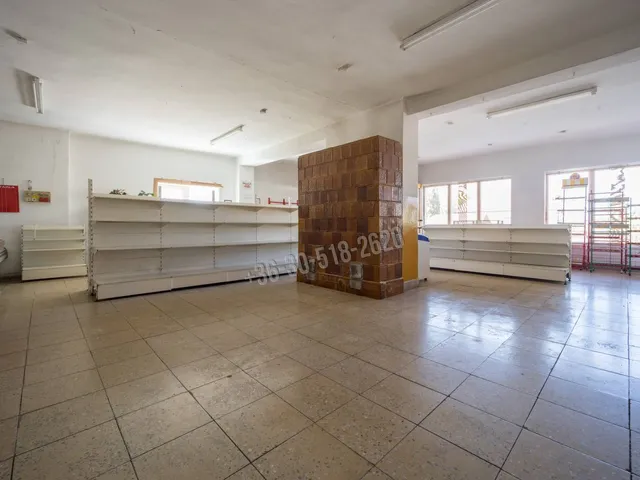 Eladó kereskedelmi és ipari ingatlan Tereske 176 nm