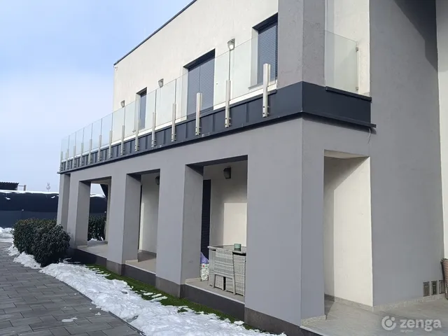 Kiadó lakás Újhartyán 94 nm