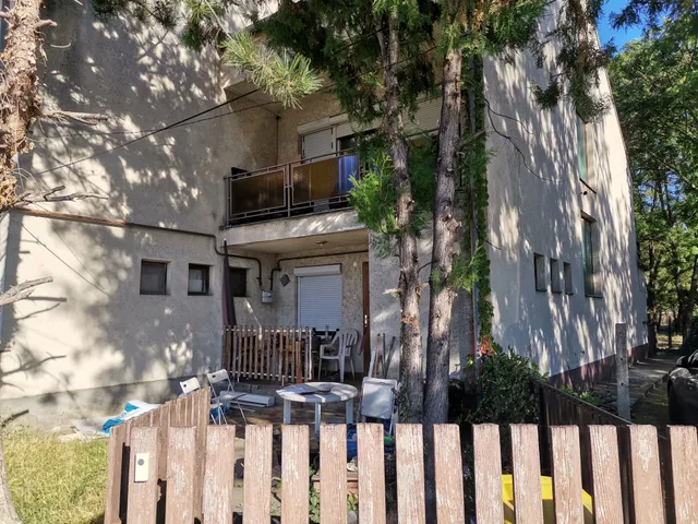 Eladó lakás Tiszakécske 100 nm