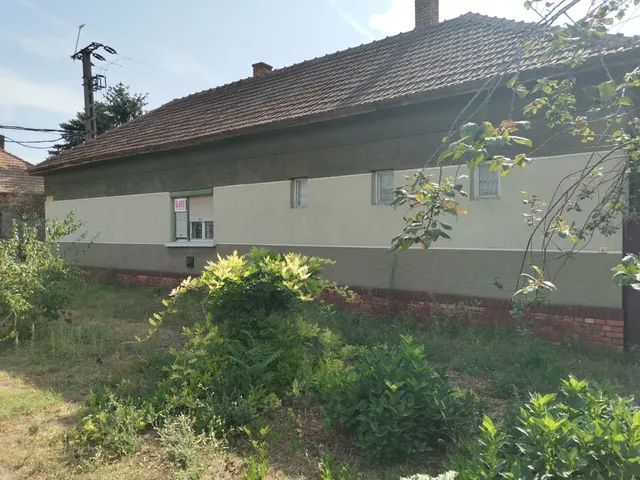 Eladó ház Jászkarajenő, Kossuth utca 100 nm