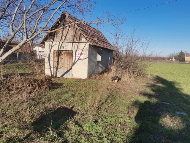 Eladó telek Tiszakécske 1445 nm