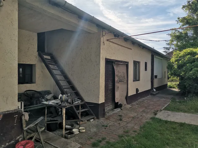Eladó ház Tiszakécske, Tiszabög, Iskola u. 1 57 nm