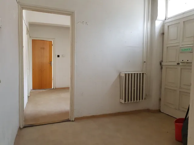 Eladó kereskedelmi és ipari ingatlan Budapest X. kerület, Óhegy 80 nm