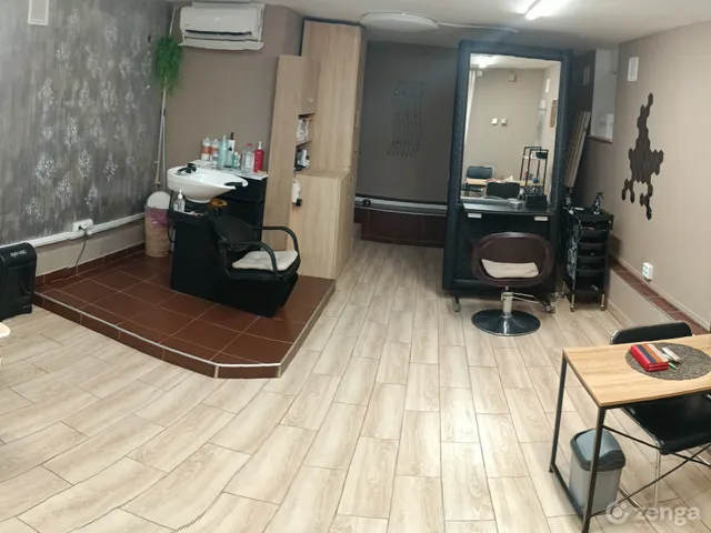 Eladó kereskedelmi és ipari ingatlan Szeged, Belváros 33 nm