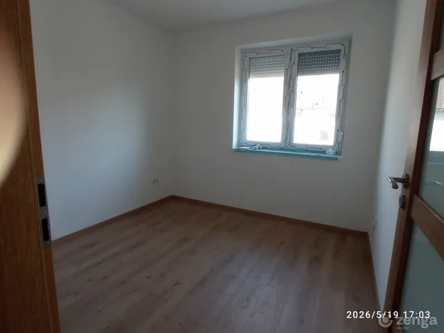 Eladó ház Mikepércs, Szabadság utca 4 122 nm