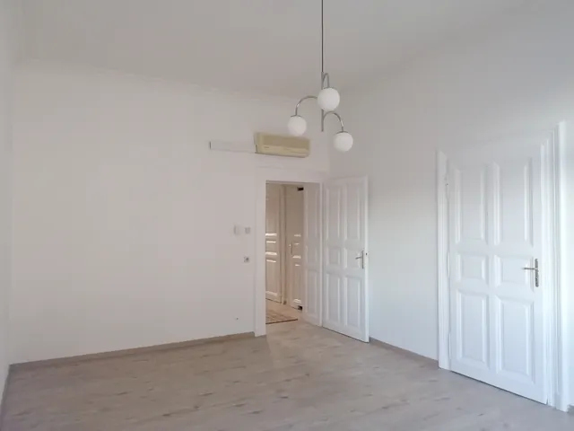 Eladó lakás Budapest VII. kerület, Dózsa György út 67 nm