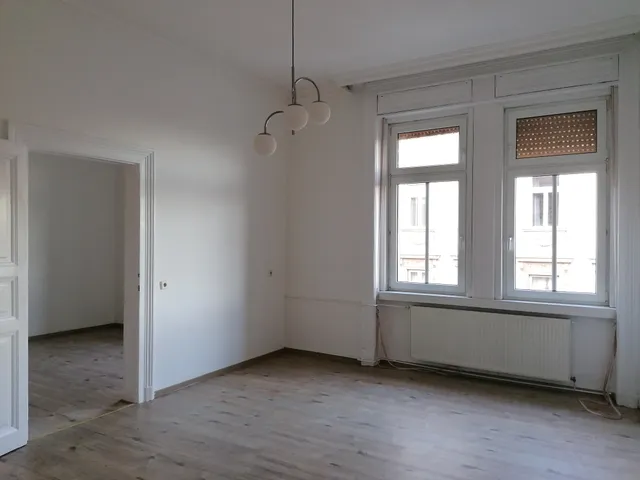 Eladó lakás Budapest VII. kerület, Dózsa György út 67 nm