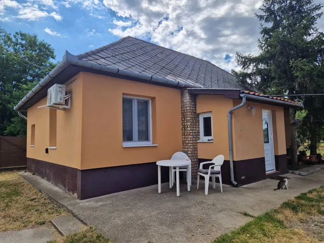 Eladó mezőgazdasági ingatlan Debrecen 452 nm