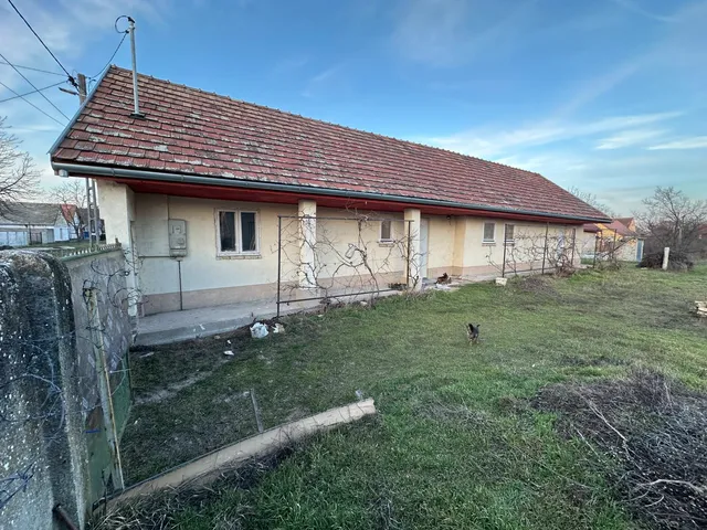 Eladó ház Kiskunlacháza 71 nm