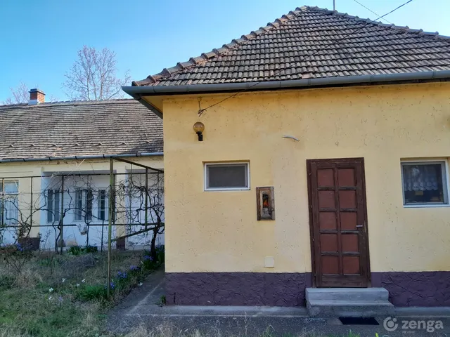 Eladó ház Csengőd 90 nm