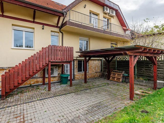 Eladó ház Budapest XXII. kerület, Budafok, Pedellus utca 360 nm