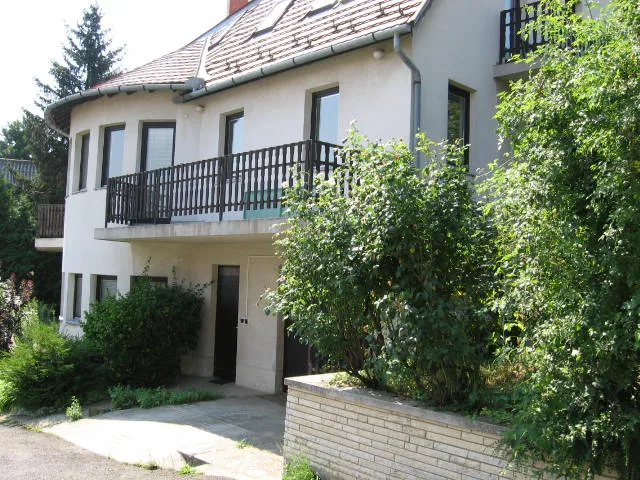 Kiadó lakás Budapest XXII. kerület, Budafok, Szent Korona utca 220 nm