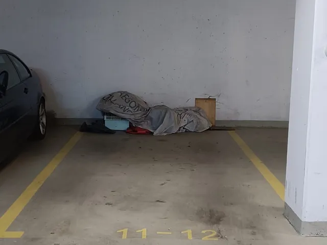 Kiadó garázs Budapest XIV. kerület, Istvánmező, Cházár András utca 14 nm