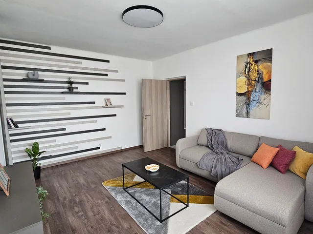 Eladó lakás Nyergesújfalu 52 nm