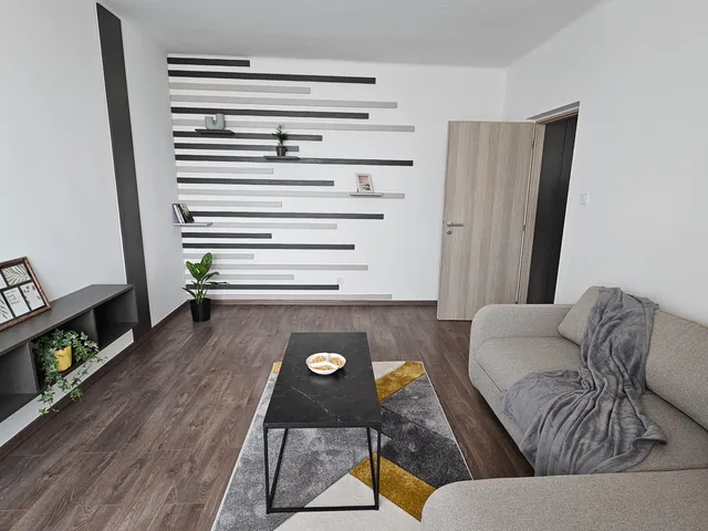 Eladó lakás Nyergesújfalu, Tó utca 8 52 nm