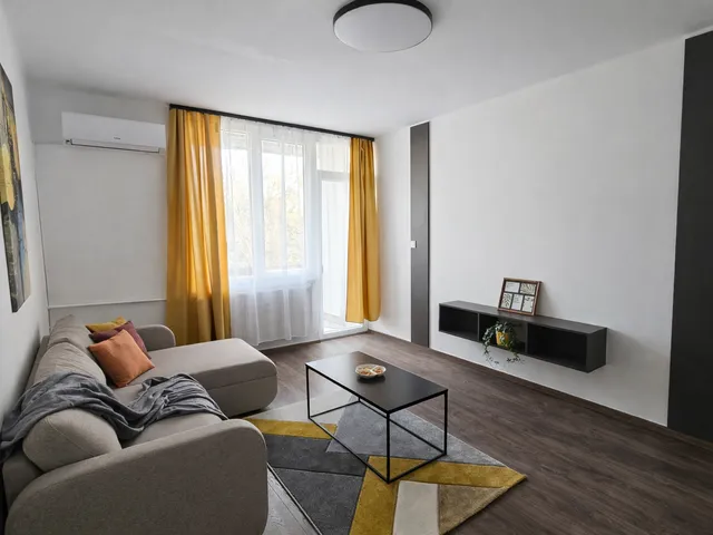 Eladó lakás Nyergesújfalu, Tó utca 8 52 nm