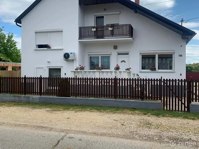 Eladó ház Sárbogárd 141 nm