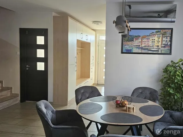 Eladó ház Üllő 125 nm