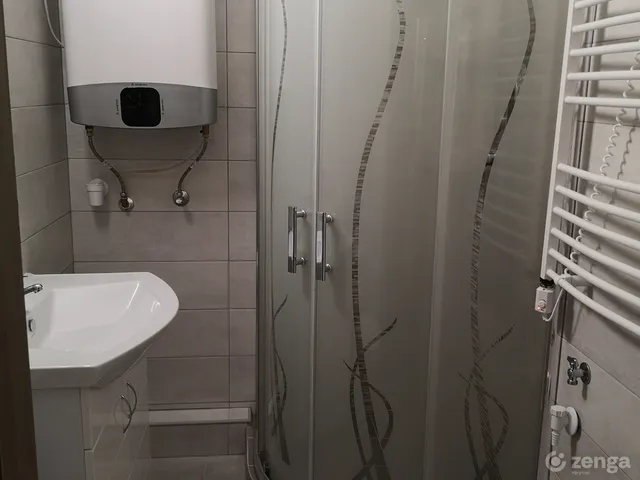 Kiadó lakás Szolnok, Tallinn, Bacsó Nándor  42 nm