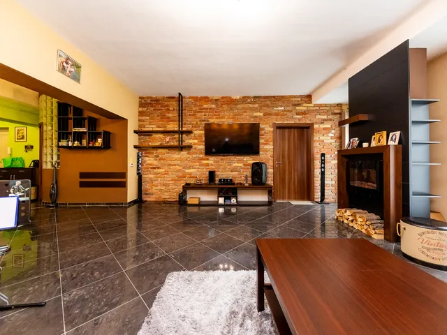 Eladó lakás Nagykanizsa, Belváros, Ady Endre utca 12 100 nm