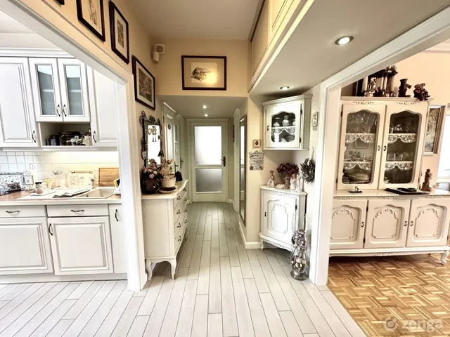 Eladó lakás Debrecen, Sestakert 83 nm