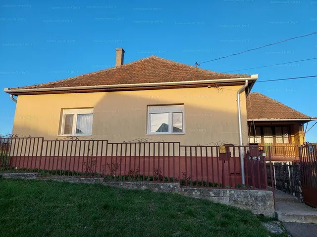 Eladó ház Ecseg 135 nm