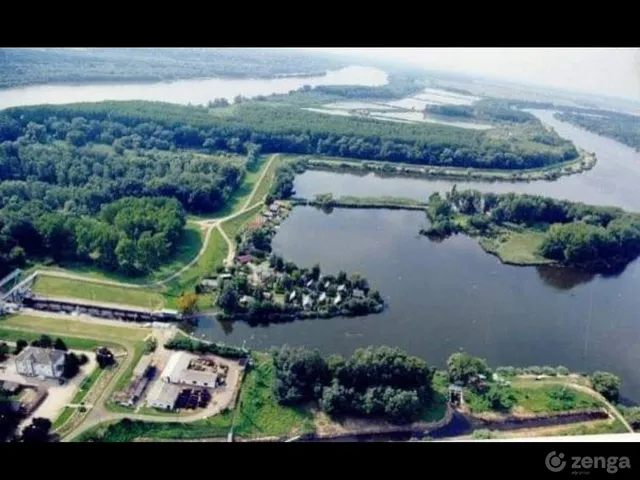 Eladó üdülő és hétvégi ház Tass, Tass üdülőterület 32 nm