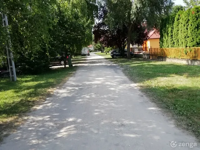 Eladó üdülő és hétvégi ház Tass, Tass üdülőterület 32 nm